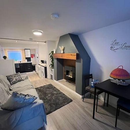 Haven - Beautiful 3 Bedroom House Ballynahinch Εξωτερικό φωτογραφία